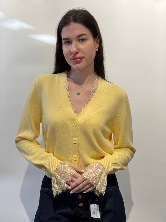 Джемпер-павутинка з V-подібним вирізом GIALLO