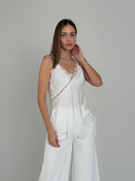 Топ із мереживом та асиметричним низом BIANCO
